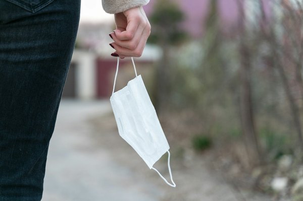 Discover the best fashion items for men and women today